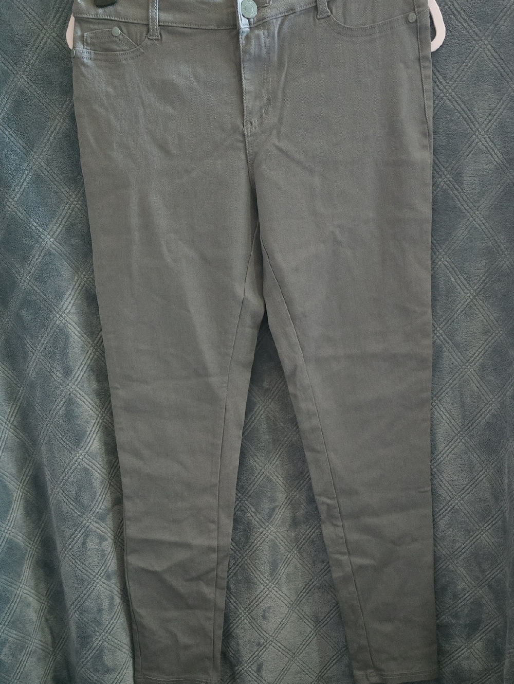 Hype Woman Skinny Gray Pants